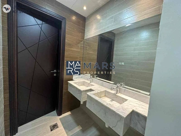 Luxury 5 bedrooms villa | near to grand mosque Sharjah | on very good price just 150,000 AED