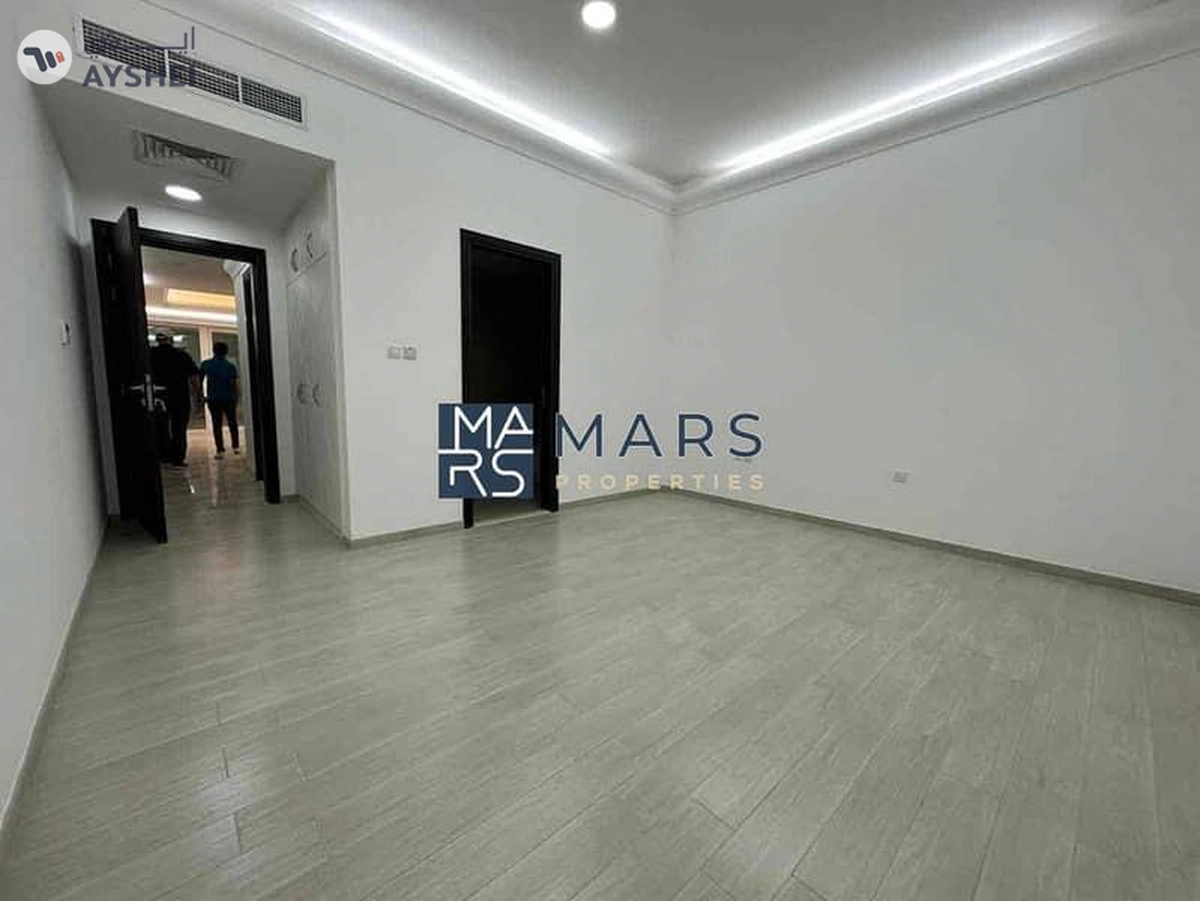 Luxury 5 bedrooms villa | near to grand mosque Sharjah | on very good price just 150,000 AED-7-7