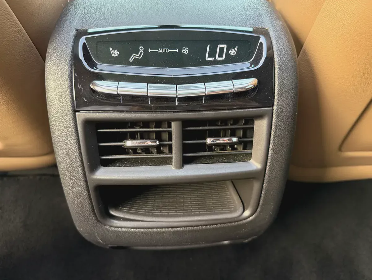 Cadillac XT5 2018-10-10