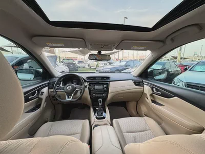 Nissan X-Trail 4*4 SV 2018 | GCC Specs | Family SUV-11