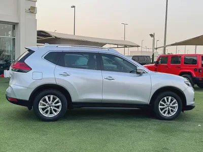 Nissan X-Trail 4*4 SV 2018 | GCC Specs | Family SUV-3