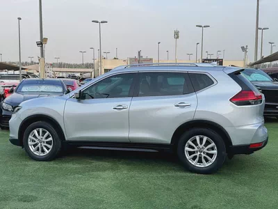 Nissan X-Trail 4*4 SV 2018 | GCC Specs | Family SUV-4