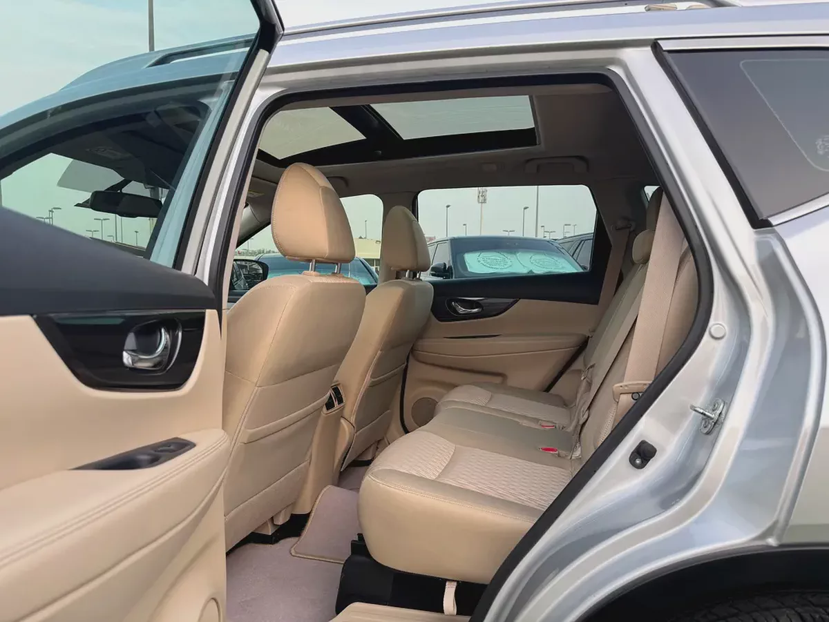Nissan X-Trail 4*4 SV 2018 | GCC Specs | Family SUV-9-9