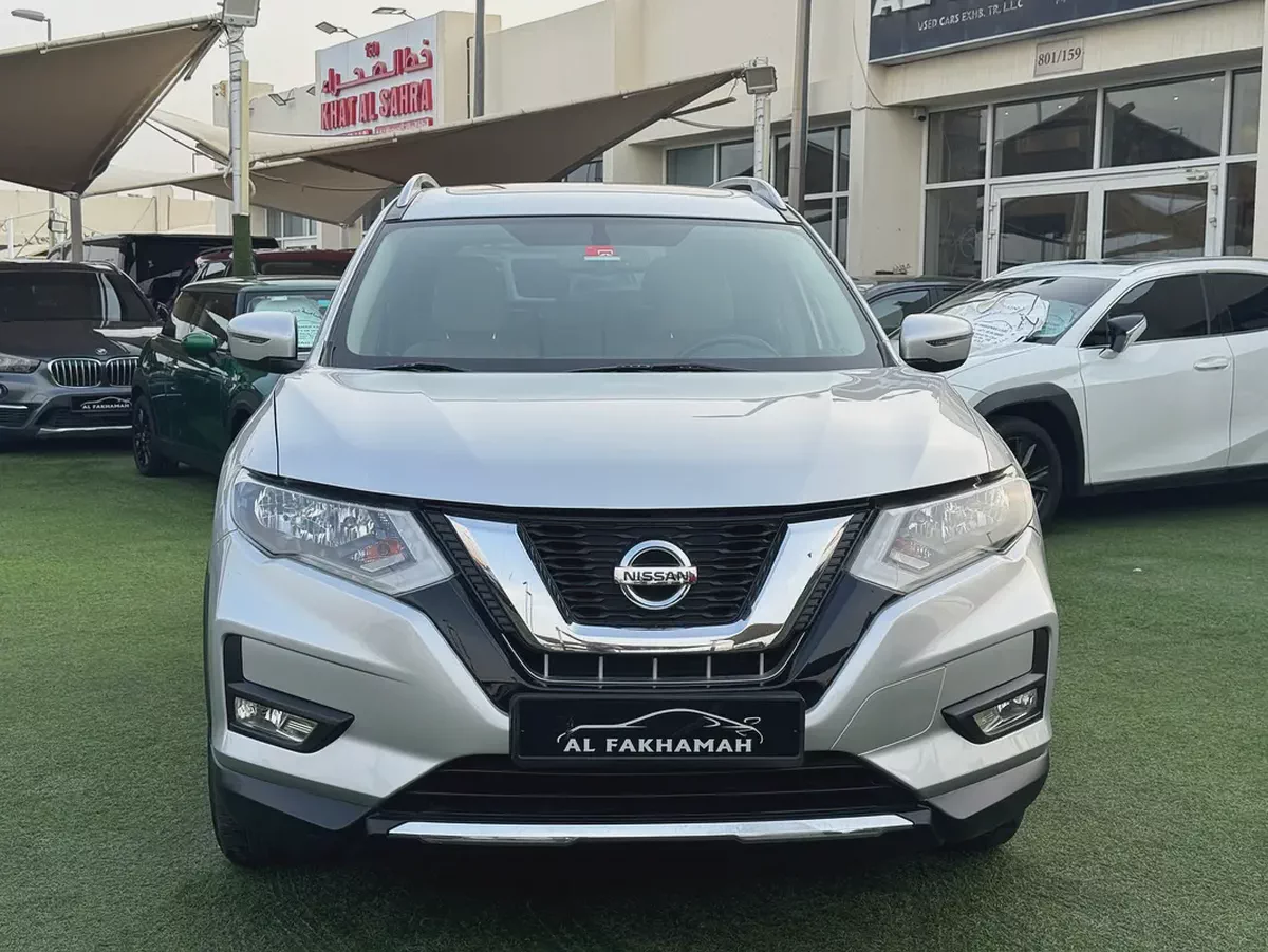 Nissan X-Trail 4*4 SV 2018 | GCC Specs | Family SUV-1-1