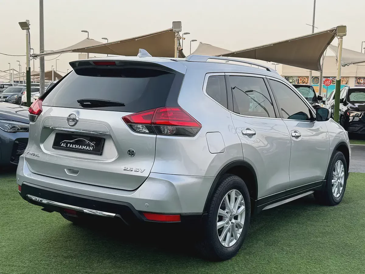 Nissan X-Trail 4*4 SV 2018 | GCC Specs | Family SUV-7-7
