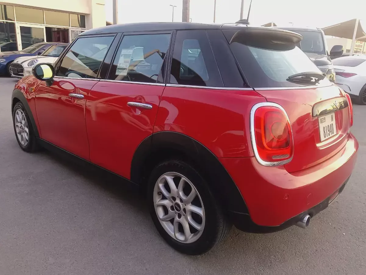 MINI COOPER AT GCC ONE OWNER-4-4