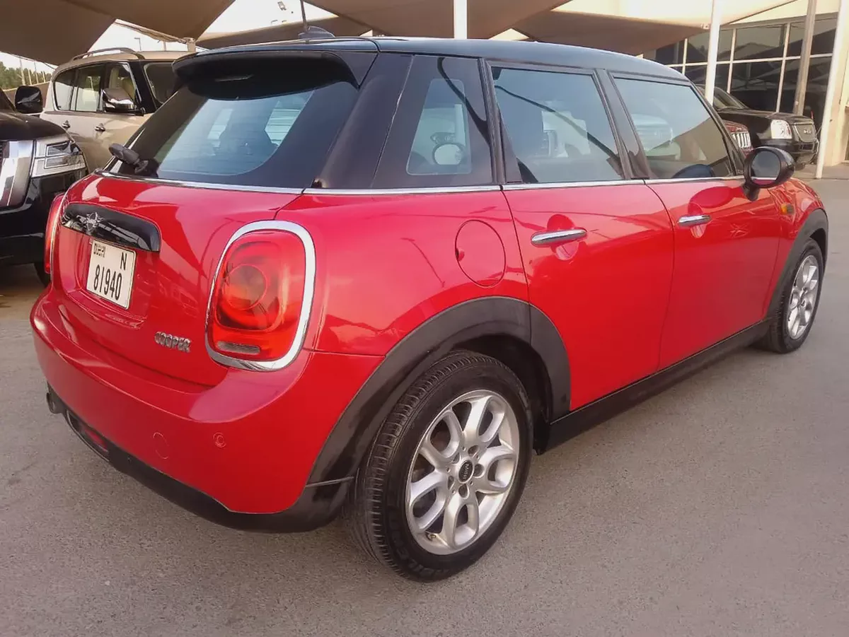 MINI COOPER AT GCC ONE OWNER-5-5