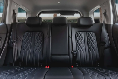1,861 P.M |  300 Challenger | 0% Downpayment | Agency Warranty-11