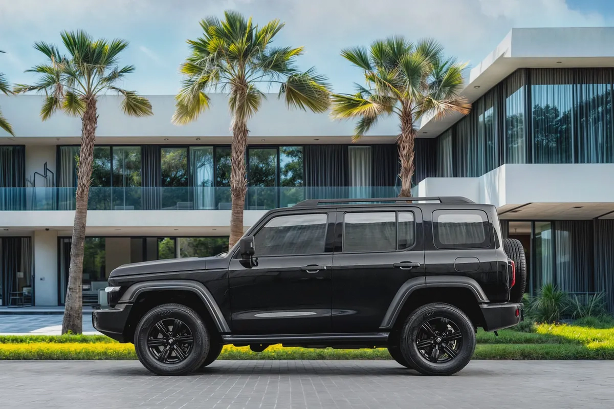 1,861 P.M |  300 Challenger | 0% Downpayment | Agency Warranty-1-1