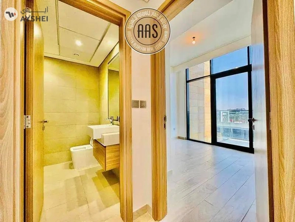 Pool view •• hot offer •• great community •• chiller free •• luxurious apartment