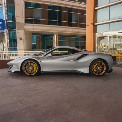 2019 FERRARI 488 PISTA GCC ONLY 14,000km-4