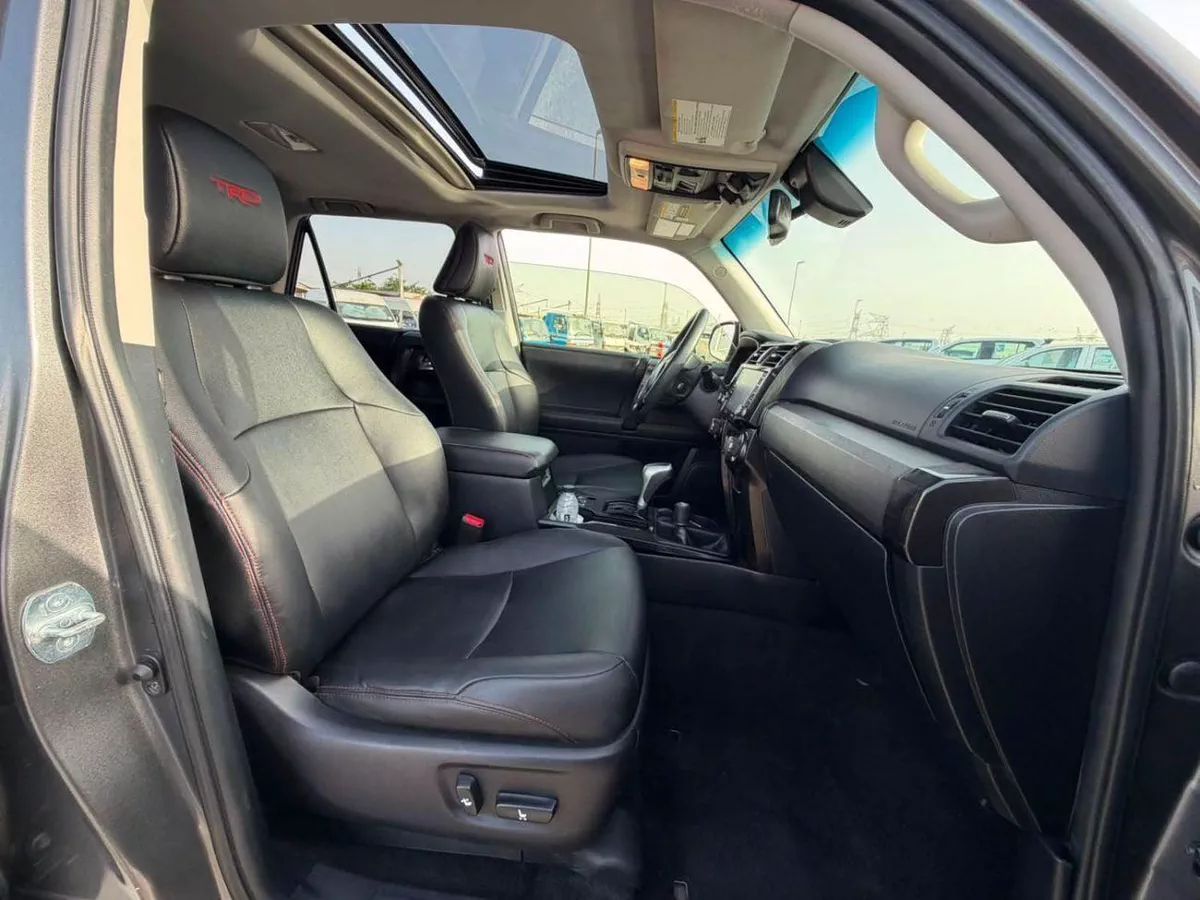 Toyota 4Runner LIMITED 2021 TOYOTA 4RUNNER - 4x4 4.0L - V6 - Diff Lock and Crawl Control - push start-13-0