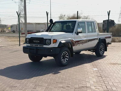 TOYOTA LC79 PETROL 4,0L Full option spec oman MODEL 2026-2