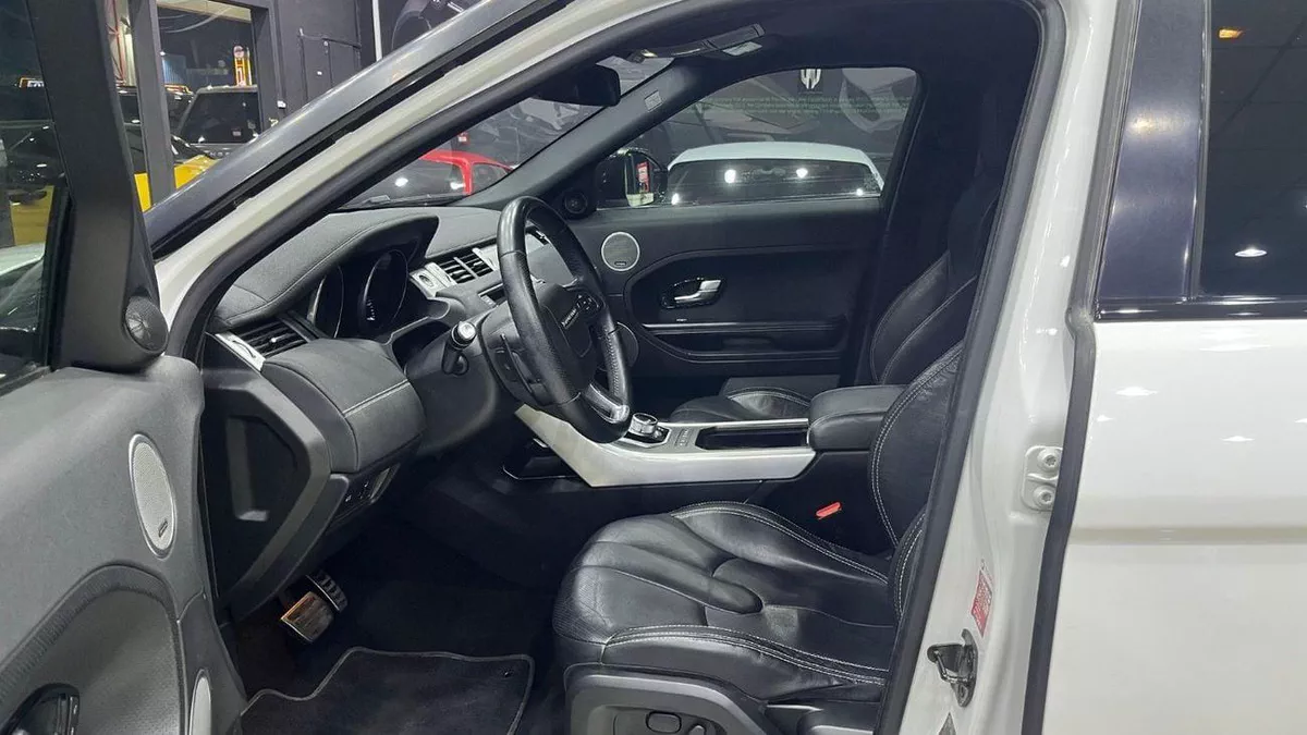 Land Rover Range Rover Evoque DYNAMIC-12-0