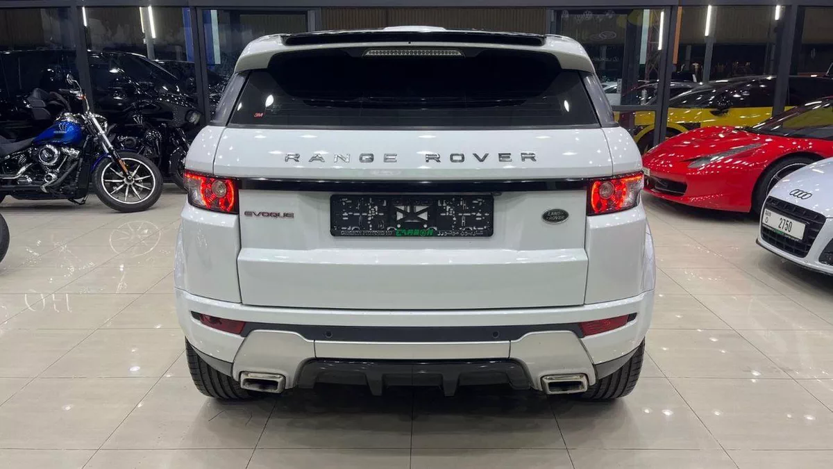 Land Rover Range Rover Evoque DYNAMIC-8-0