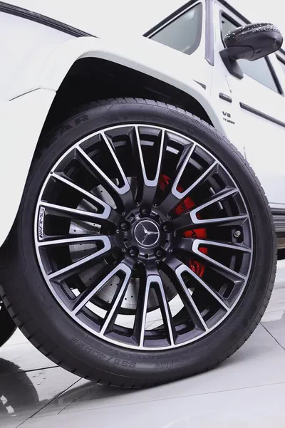 G63 GCC DOUBLE NIGHT PACKAGE - FULL EXT/INT CARBON + REAR MONITOR + 5 YEARS WARRANTY+SERVICE GARGASH-15