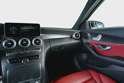 Mercedes Benz C200-AMG-GCC-Well maintained-high Specifications-Mercedes Service history available-10