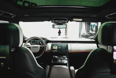 2023 Land Rover Range Rover Sport First Edition - GCC Specs-10