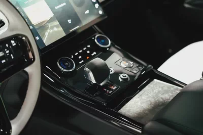 2023 Land Rover Range Rover Sport First Edition - GCC Specs-6