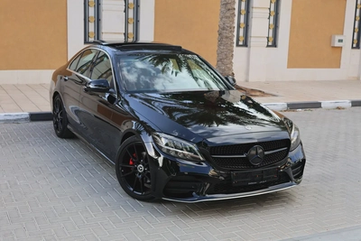 MERCEDES-BENZ C200-2021-70000KM-UNDER WARRANTY-GCC SPECS-1
