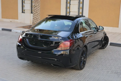 MERCEDES-BENZ C200-2021-70000KM-UNDER WARRANTY-GCC SPECS-2