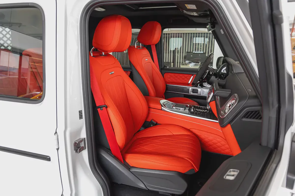 Mercedes-Benz G63 | 2025 | White | Korean Specs | V8-18-18