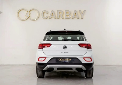 AED 1237 PM | VW T-ROC 2024 | UNDER 3 YEAR AGENCY WARRANTY SERVICE CONTRACT | LOW KMS | GCC-2