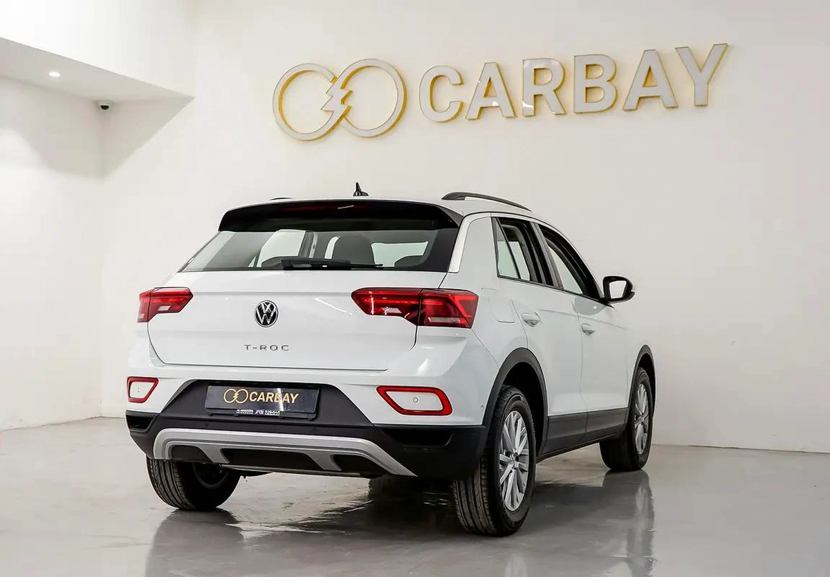 AED 1237 PM | VW T-ROC 2024 | UNDER 3 YEAR AGENCY WARRANTY SERVICE CONTRACT | LOW KMS | GCC-12-12