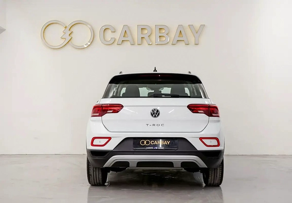 AED 1237 PM | VW T-ROC 2024 | UNDER 3 YEAR AGENCY WARRANTY SERVICE CONTRACT | LOW KMS | GCC