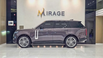 RANGE ROVER - VOGUE - FIRST EDITION - V8 P530 - GCC SPECS - UNDER WARRANTY - 2022 MODEL - GRAY/WHITE-17