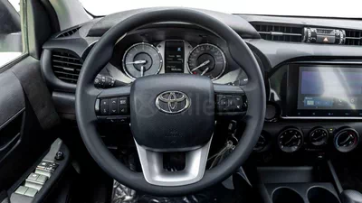 Toyota Hilux GL-16