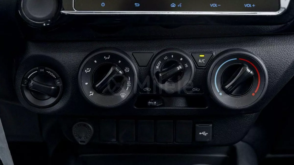 Toyota Hilux GL-20-0
