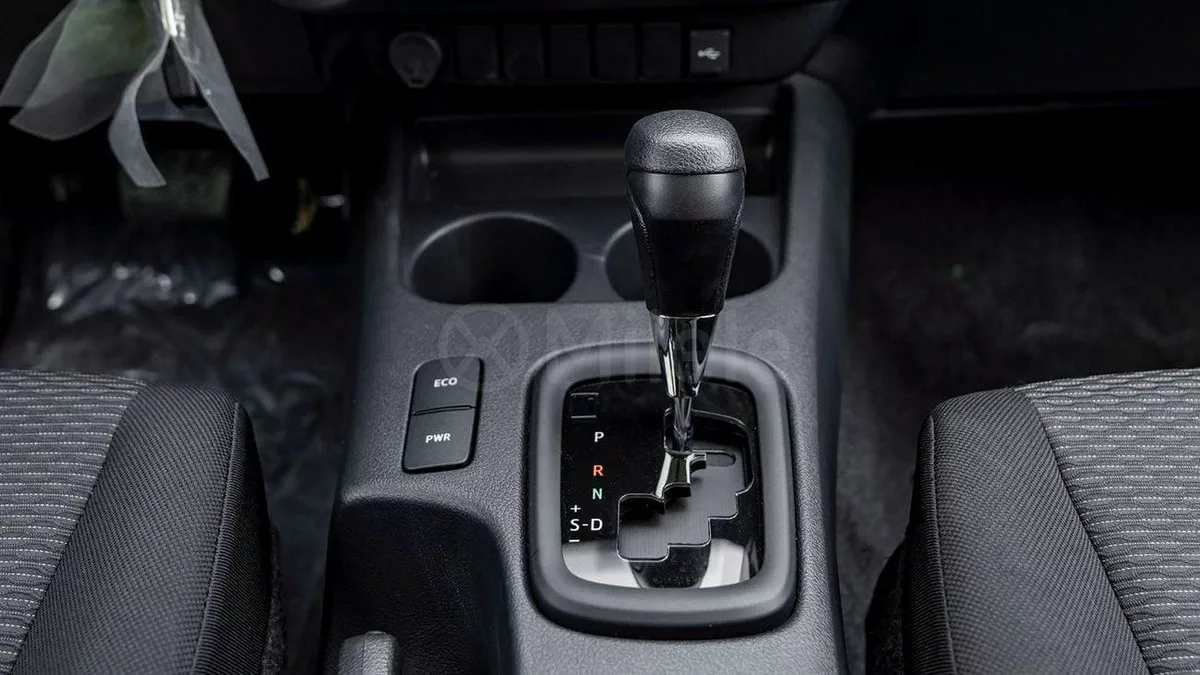 Toyota Hilux GL-22-0