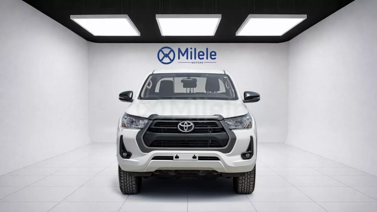 Toyota Hilux GL-1-0