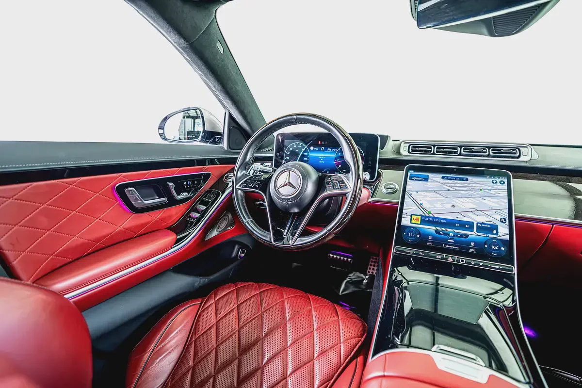 Mercedes Benz S580 L 4Matic-GCC-Gargash Warranty  Service Contract Until 05/2027-AMG Body Style-15-15