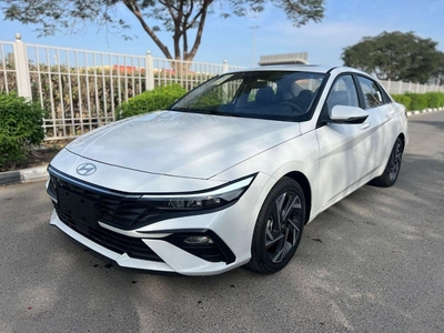 Hyundai Elantra-0