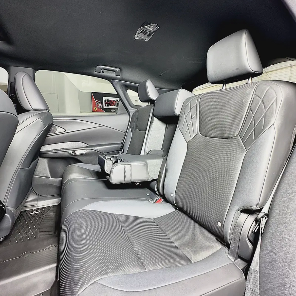 2025 Lexus Rx-350 Premium- hybrid-10-10