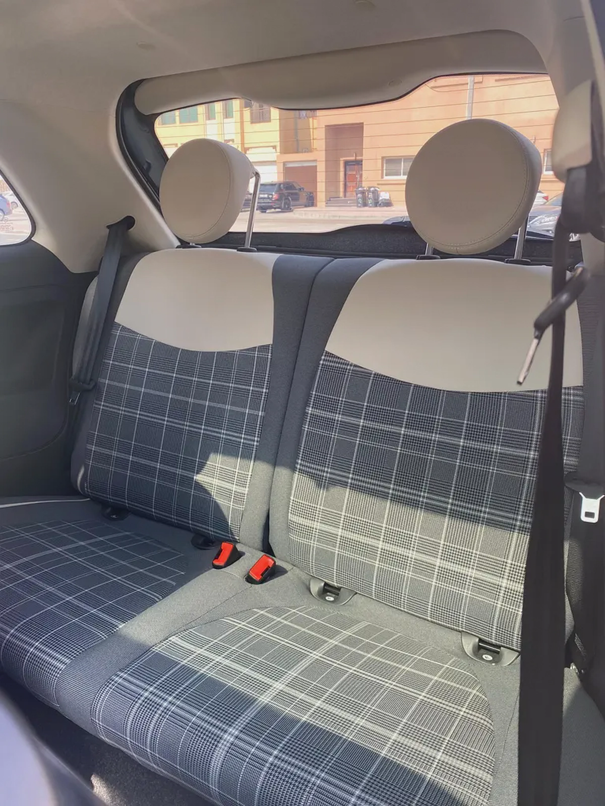 2020 FIAT 500 PANDA || GCC || LOW MILEAGE || ORIGINAL PAINT || EXCELLENT CONDITION-13-13