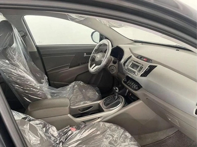 Kia Sportage LX 2.4L-4CYL EXCELLENT CONDITION-8