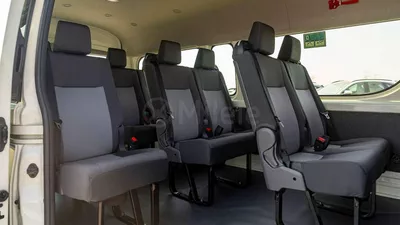 Toyota Hiace DX-14