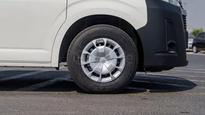 Toyota Hiace DX-6