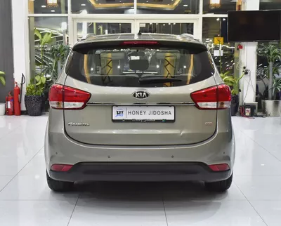 EXCELLENT DEAL for our KIA Carens 1.6L ( 2017 Model ) in Beige Color GCC Specs-4