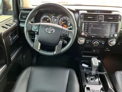 Toyota 4Runner  2023 Toyota 4Runner Full Option 4.0L V6 - Rear Camera - AWD 4x4 - Sunroof - Leather Se-12