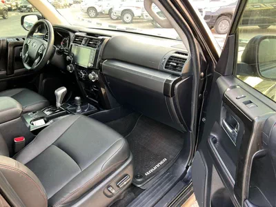 Toyota 4Runner  2023 Toyota 4Runner Full Option 4.0L V6 - Rear Camera - AWD 4x4 - Sunroof - Leather Se-13