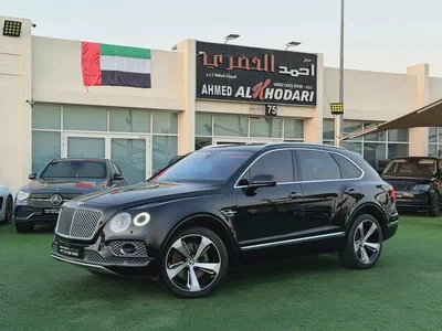 (2018) BENTLEY BENTYAGA //W12// GCC FULL OPTION -ORIGINAL PAINT--0