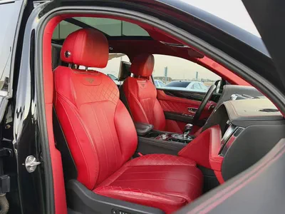 (2018) BENTLEY BENTYAGA //W12// GCC FULL OPTION -ORIGINAL PAINT--15