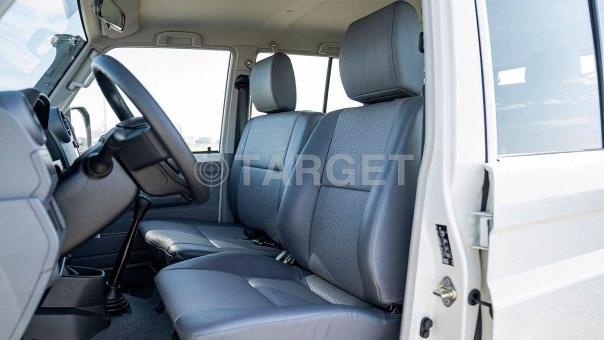 Toyota Land Cruiser 70 LX Land cruiser lc76 4.2L diesel V6 MY2024 FOR EXPORT ONLY-9-0