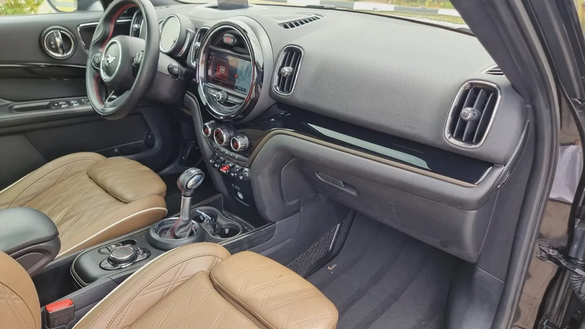 2018 II MINI COOPER S II COUNTRYMAN II GCC II FULL OPTION-7-7