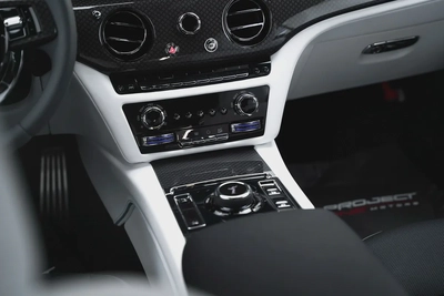 2025 Rolls-Royce Spectre Black Badge | European Specs-16