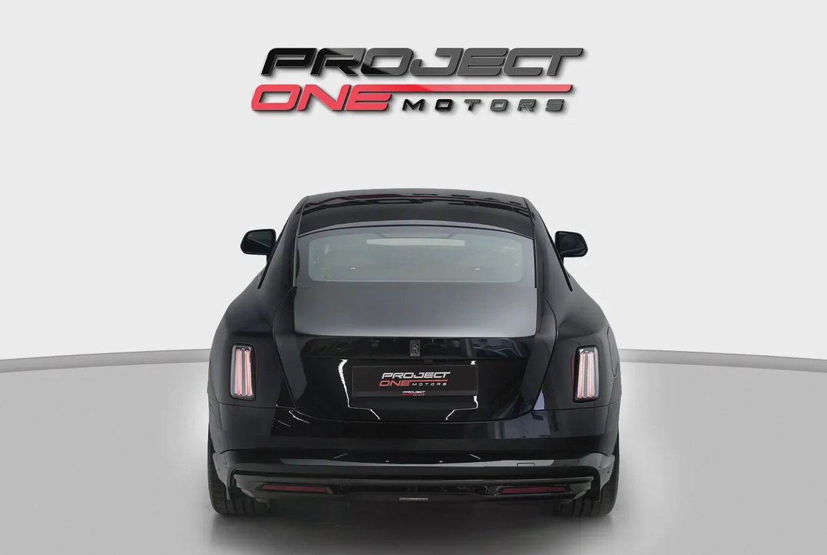 2025 Rolls-Royce Spectre Black Badge | European Specs-4-4